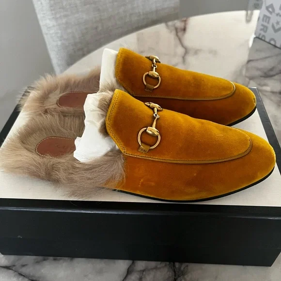 Gucci Ivory and Ebony Gift Box s-l400.jpg main image 3